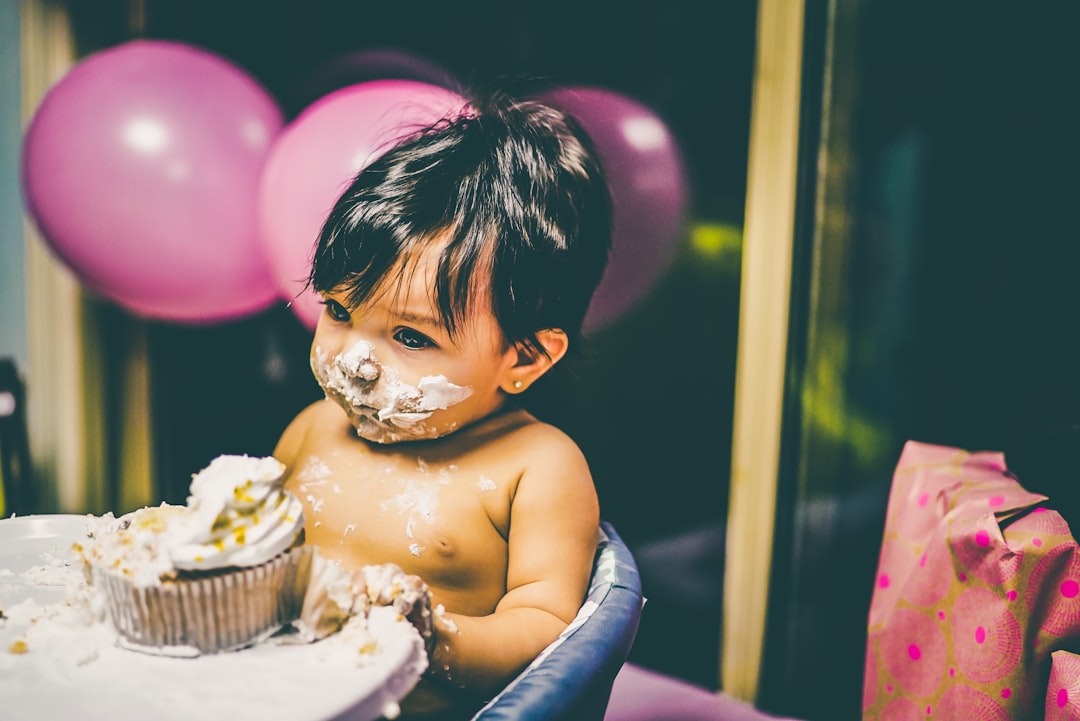 Een moderne verjaardag voor de vrouw van nu: inspiratie voor een gezellige dag